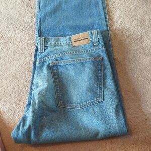 Mens AXIST Classic Blue Denim Jeans Relaxed 36 X 29. GREATShape. No Rips Stains